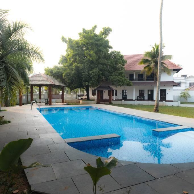 Tamarind Heritage Holiday Home อันกามาลี ภายนอก รูปภาพ