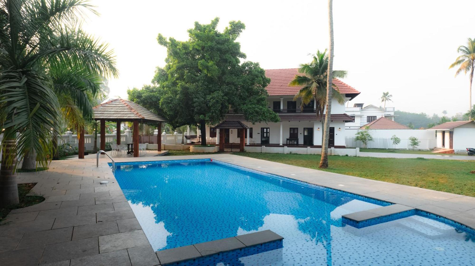 Tamarind Heritage Holiday Home อันกามาลี ภายนอก รูปภาพ