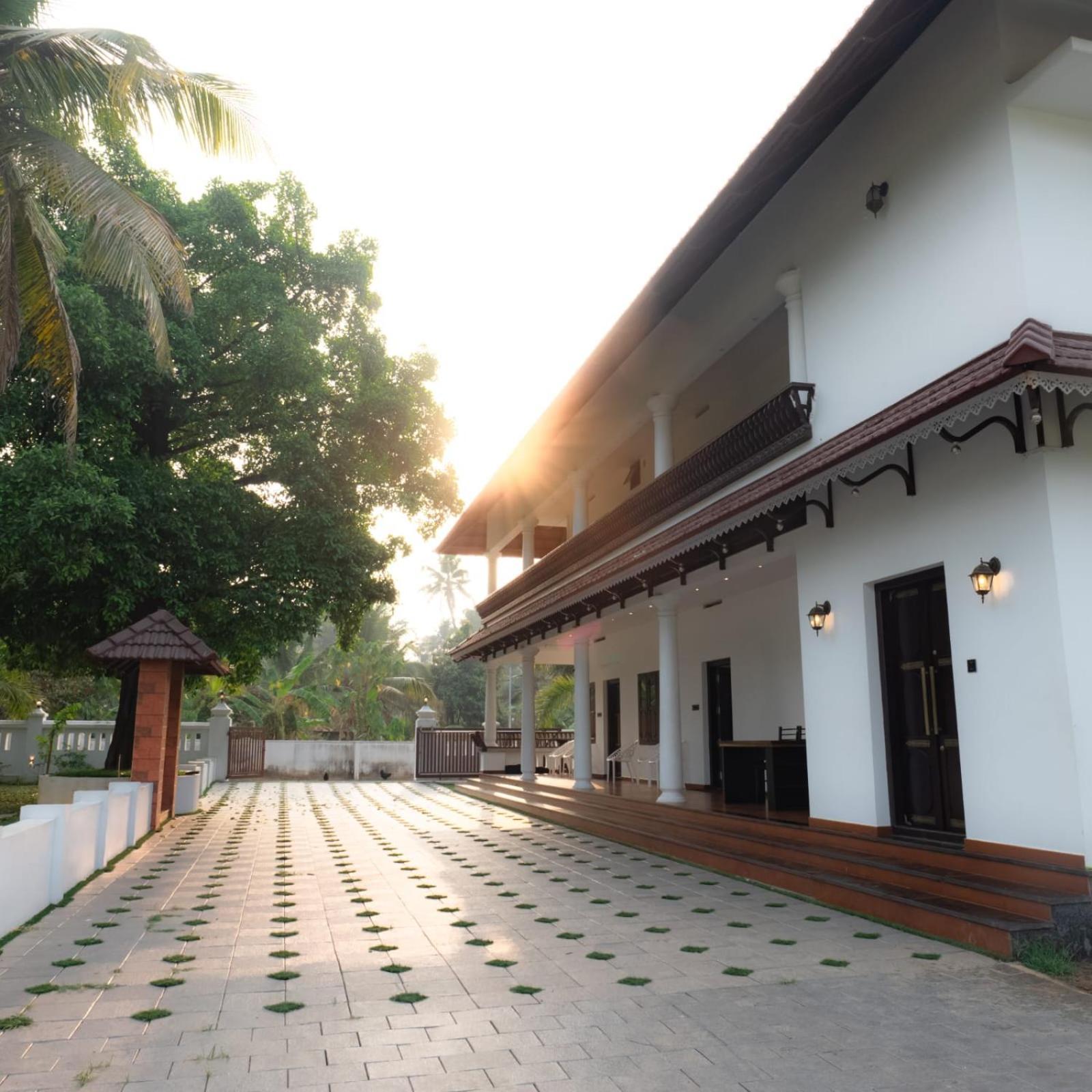 Tamarind Heritage Holiday Home อันกามาลี ภายนอก รูปภาพ