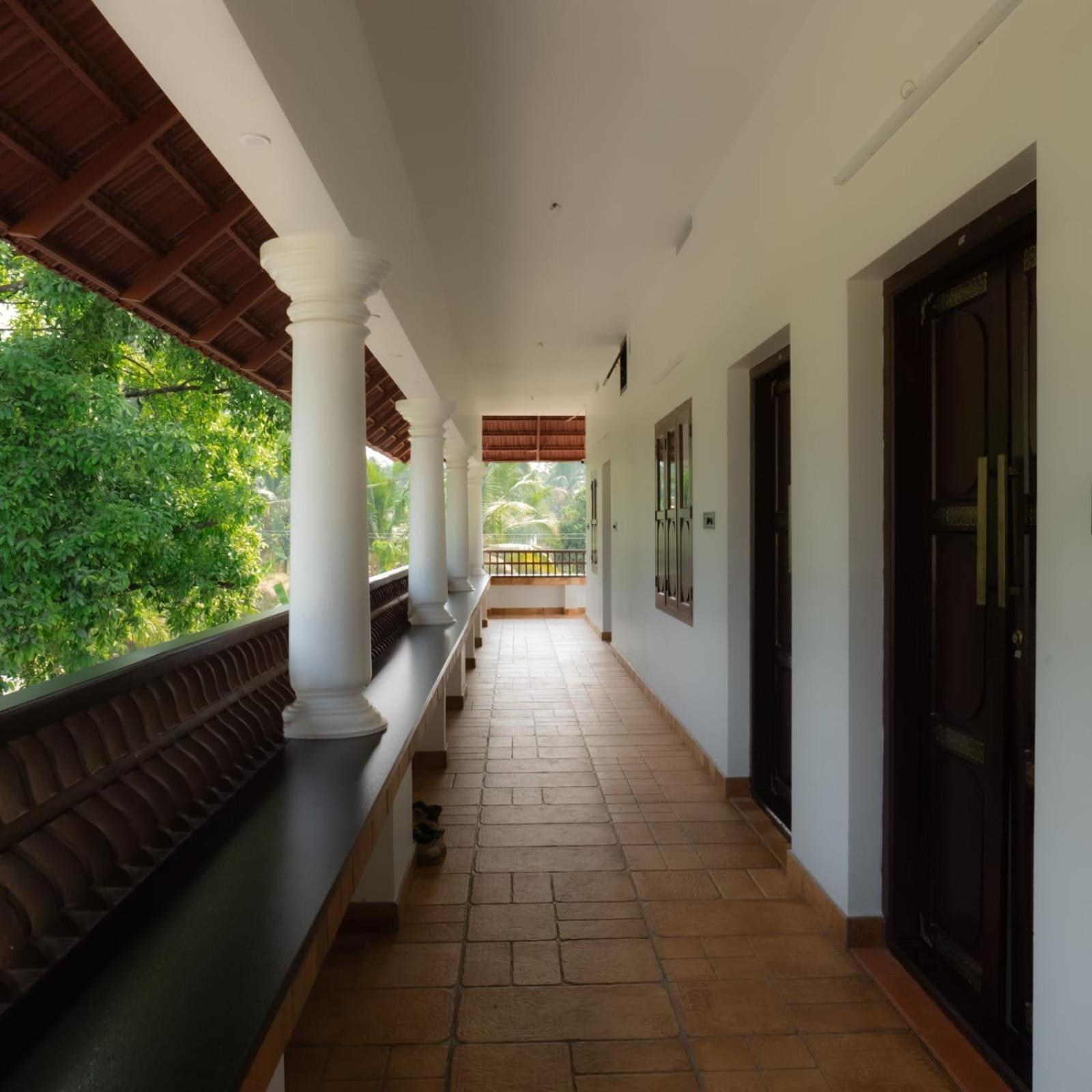 Tamarind Heritage Holiday Home อันกามาลี ภายนอก รูปภาพ